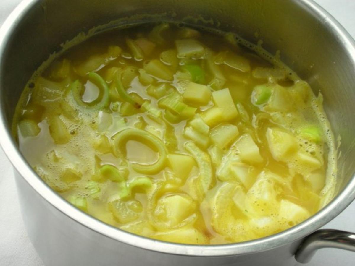 Fenchel- Orangensuppe mit feurigen Fisch-Bällchen - Rezept - Bild Nr. 7