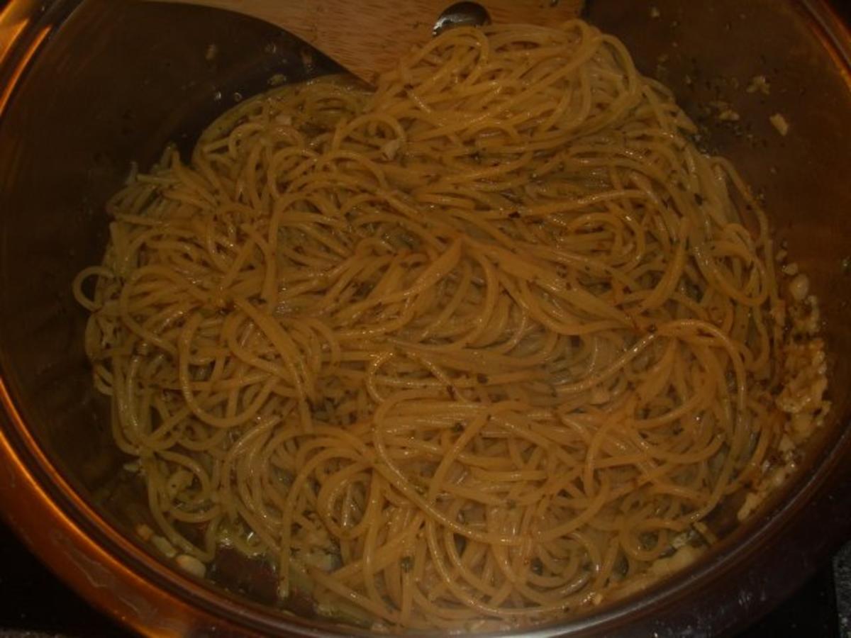 Spaghetti Aglio e Olio - Rezept - Bild Nr. 3