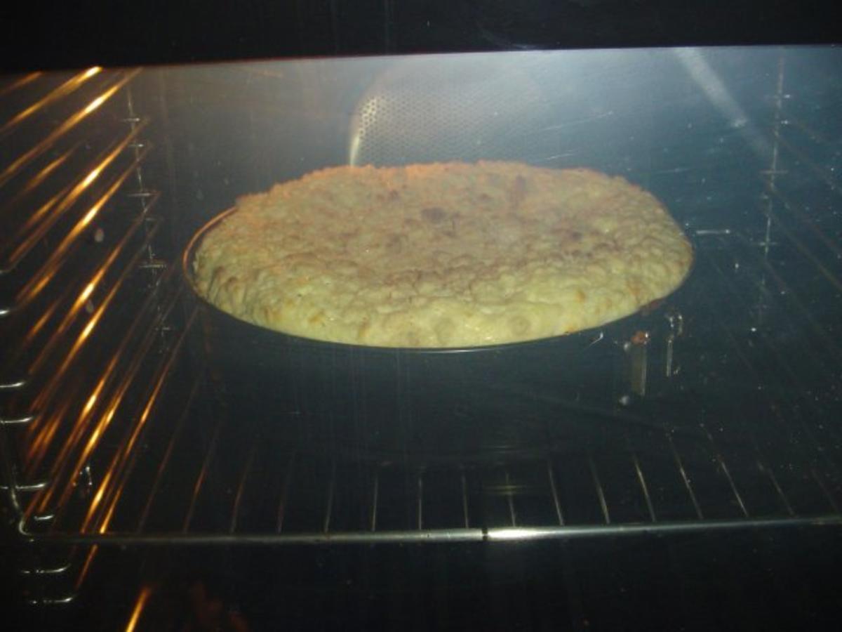 Käsetorte mit Streuseln - Rezept mit Bild - kochbar.de