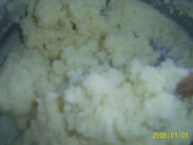 Rezept: Suppeneinlage: Meine Grießklößchen, garantiert "Familien tauglich" Bild Nr. 3 Suppeneinlage: Meine Grießklößchen, garantiert "Familien tauglich" - Rezept - Bild Nr. 3