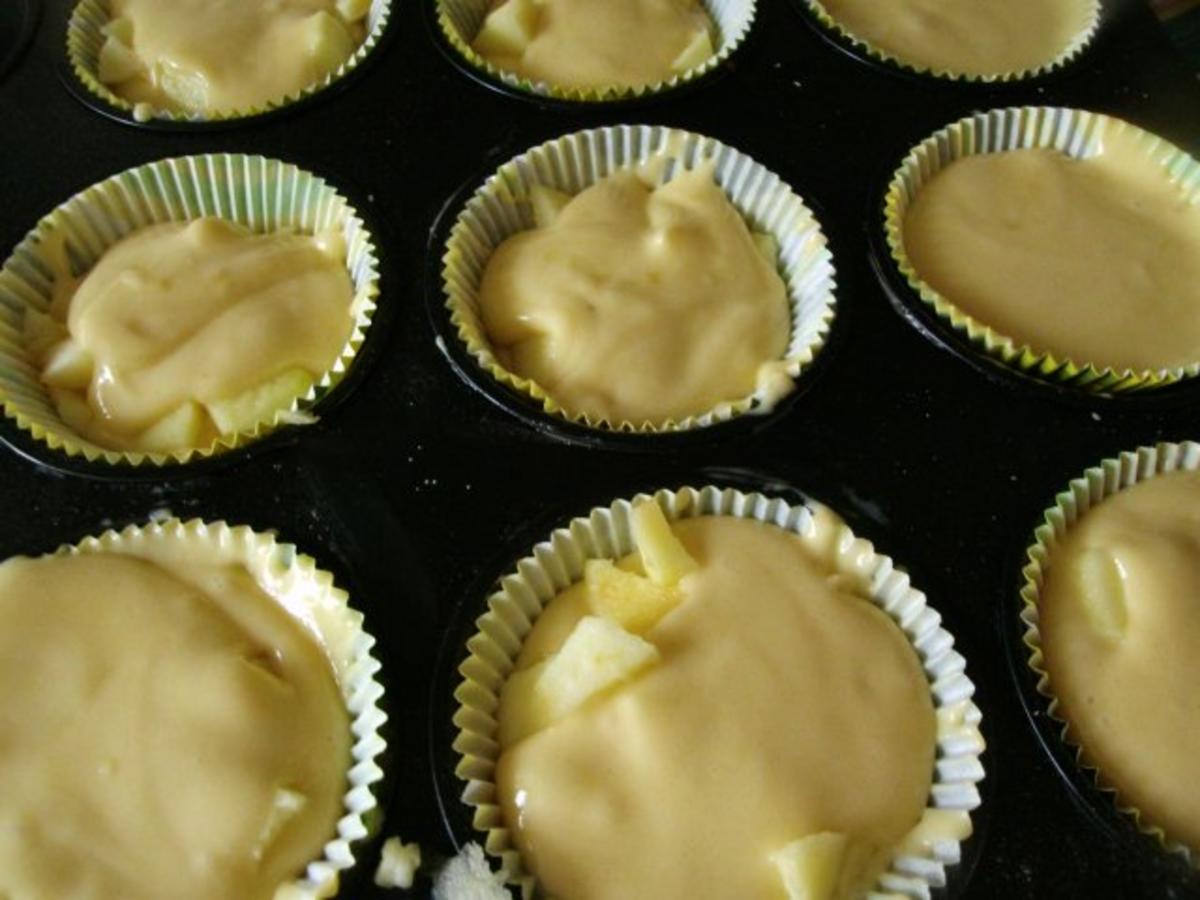 Apfel - Zitronen Muffins - Rezept - Bild Nr. 8