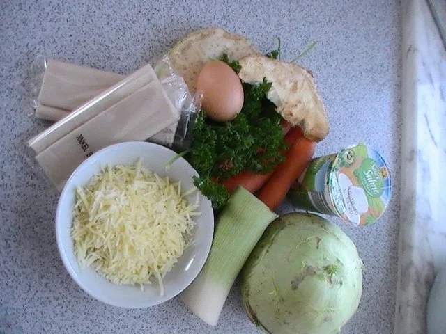 Gemüsestrudel mit Tomatensauce - Rezept - Bild Nr. 2