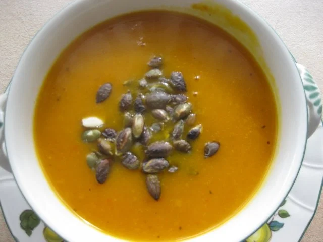 Rezept: Kürbiscreme-Suppe Bild Nr. 7 Kürbiscreme-Suppe - Rezept - Bild Nr. 7
