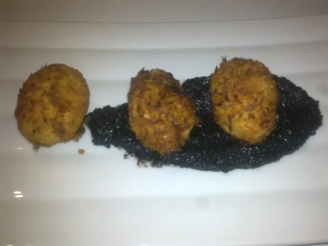 Rezept: Kokosknusperkartoffeln auf schwarzem Curry Bild Nr. 3 Kokosknusperkartoffeln auf schwarzem Curry - Rezept - Bild Nr. 3