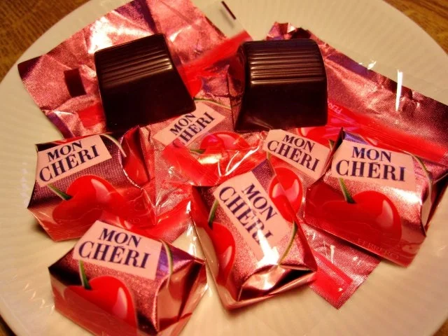 Rezept: Edle Mon Chéri Muffins ... Bild Nr. 2 Edle Mon Chéri Muffins ... - Rezept - Bild Nr. 2