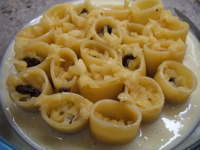 Rezept: Auflauf: Apfelnudeln unter der Haube Bild Nr. 6 Auflauf: Apfelnudeln unter der Haube - Rezept - Bild Nr. 6