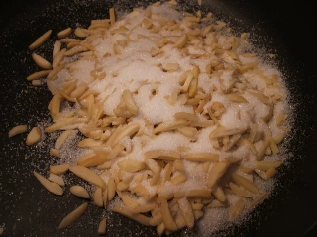 Rezept: Auflauf: Apfelnudeln unter der Haube Bild Nr. 10 Auflauf: Apfelnudeln unter der Haube - Rezept - Bild Nr. 10