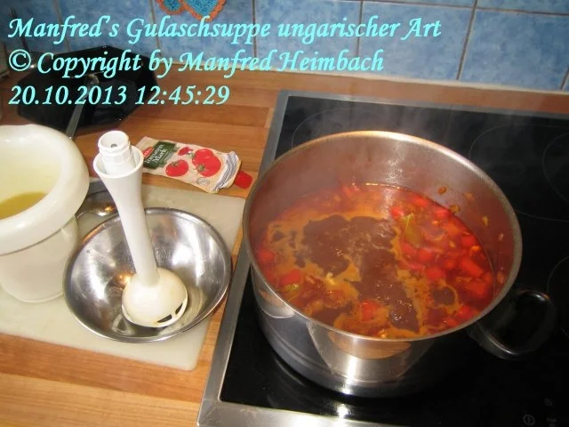 Rezept: Suppen – Manfred’s Gulaschsuppe ungarischer Art Bild Nr. 3 Suppen – Manfred’s Gulaschsuppe ungarischer Art - Rezept - Bild Nr. 3