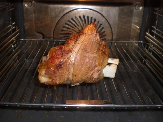 Rezept: Schweinshaxe gebraten Bild Nr. 6 Schweinshaxe gebraten - Rezept - Bild Nr. 6