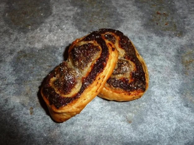 Mohn-Marzipan-Öhrchen - Rezept