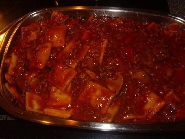 Rezept: Ravioli- Bolognese Auflauf mit Gemüse Bild Nr. 6 Ravioli- Bolognese Auflauf mit Gemüse - Rezept - Bild Nr. 6