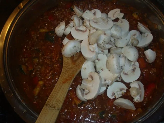 Rezept: Ravioli- Bolognese Auflauf mit Gemüse Bild Nr. 2 Ravioli- Bolognese Auflauf mit Gemüse - Rezept - Bild Nr. 2