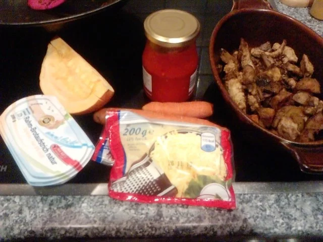 PIMP MY KÜRBIS - RELOADED ---- Kürbis - Karotten - Kartoffel -Puten - etc -  Auflauf - Rezept - Bild Nr. 2