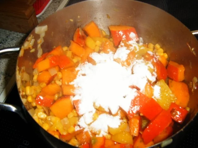 Rezept: Kürbis-Mais-Süppchen Bild Nr. 6 Kürbis-Mais-Süppchen - Rezept - Bild Nr. 6