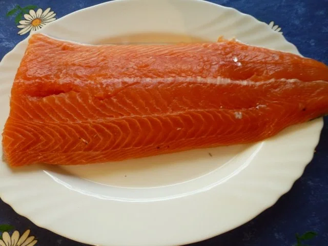 Rezept: Rustikale selbstgemachte verschärfte Lachsstäbchen mit Kartoffelsalat Bild Nr. 4 Rustikale selbstgemachte verschärfte Lachsstäbchen mit Kartoffelsalat - Rezept - Bild Nr. 4