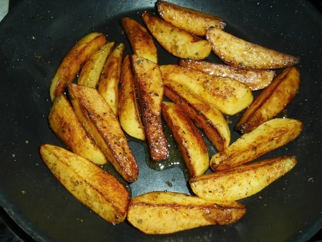 Kartoffelspalten mit Majoran - Rezept