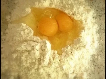 Rezept: selbstgemachte Spaghetti mit scharfen Pilzen Bild Nr. 3 selbstgemachte Spaghetti mit scharfen Pilzen - Rezept - Bild Nr. 3