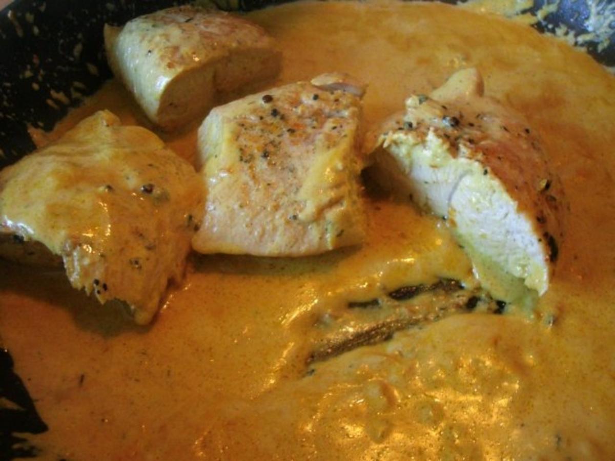 Putenfilet in Käse - Currysauce - Rezept