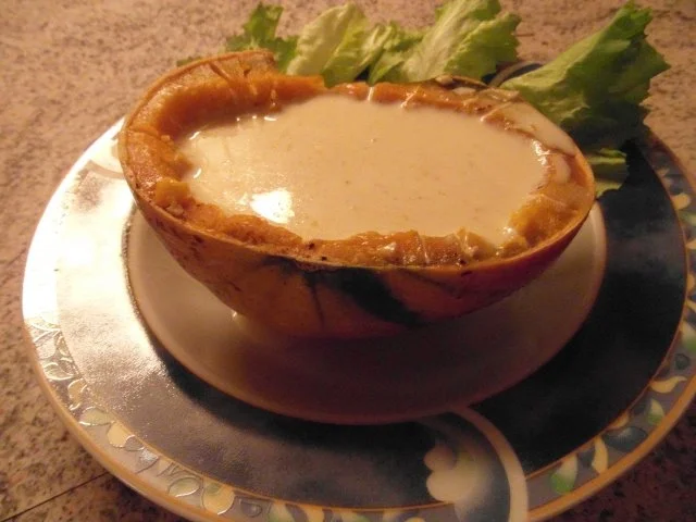 Kürbiss mit Schmelzkäse in der Schale gekocht - Rezept - Bild Nr. 5