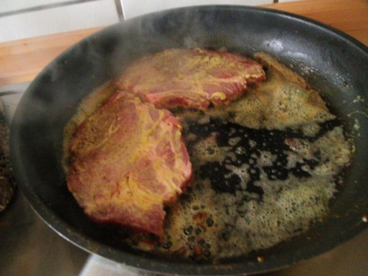 Steaks mit Zwiebelringen und herzhaften Kartoffelbrei - Rezept - Bild Nr. 4