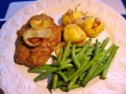 Panierte Nackensteaks mit grünen Bohnen - Rezept