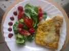 Knuspriger Zander an einem fruchtigem Feldsalat mit Honig-Senf-Dressing - Rezept