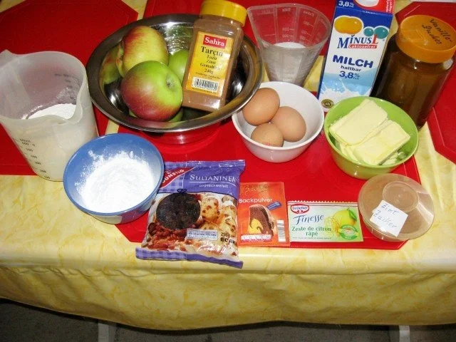 Rezept: Apfel - Streusel Kuchen Bild Nr. 2 Apfel - Streusel Kuchen - Rezept - Bild Nr. 2