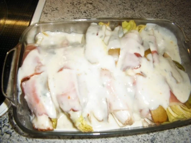 Rezept: Chicoree-Birnen-Auflauf Bild Nr. 8 Chicoree-Birnen-Auflauf - Rezept - Bild Nr. 8