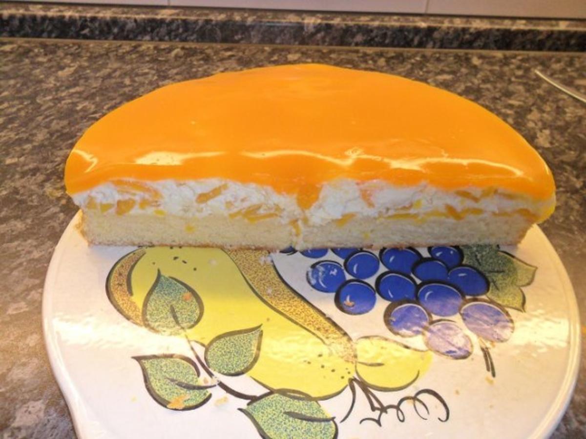 Bilder für Pfirsichtorte mit Biskuitboden und Pfirsiche Rezept