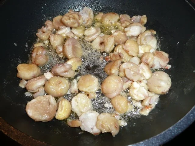 Mailänder Medaillons an Traum - Soße,  kandierten Maronen , Wintergemüse + Nudeln. - Rezept - Bild Nr. 7