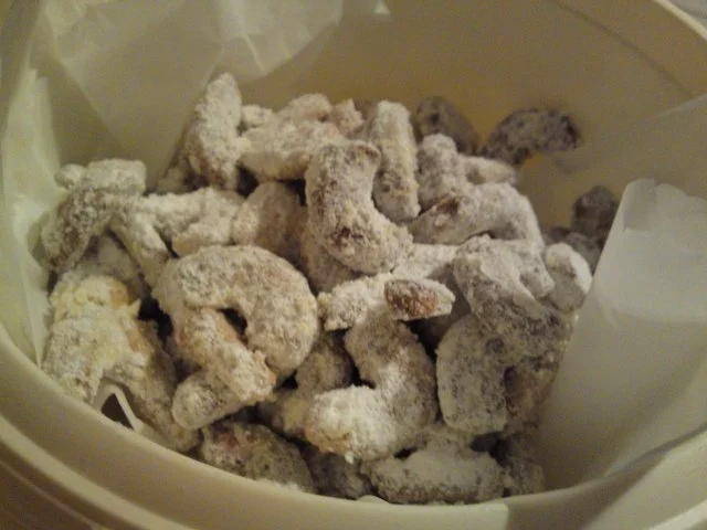 Rezept: Beste Weihnachtsplätzchen ever Omas Vanillekipferl für 3 Bleche Beste Weihnachtsplätzchen ever Omas Vanillekipferl für 3 Bleche - Rezept