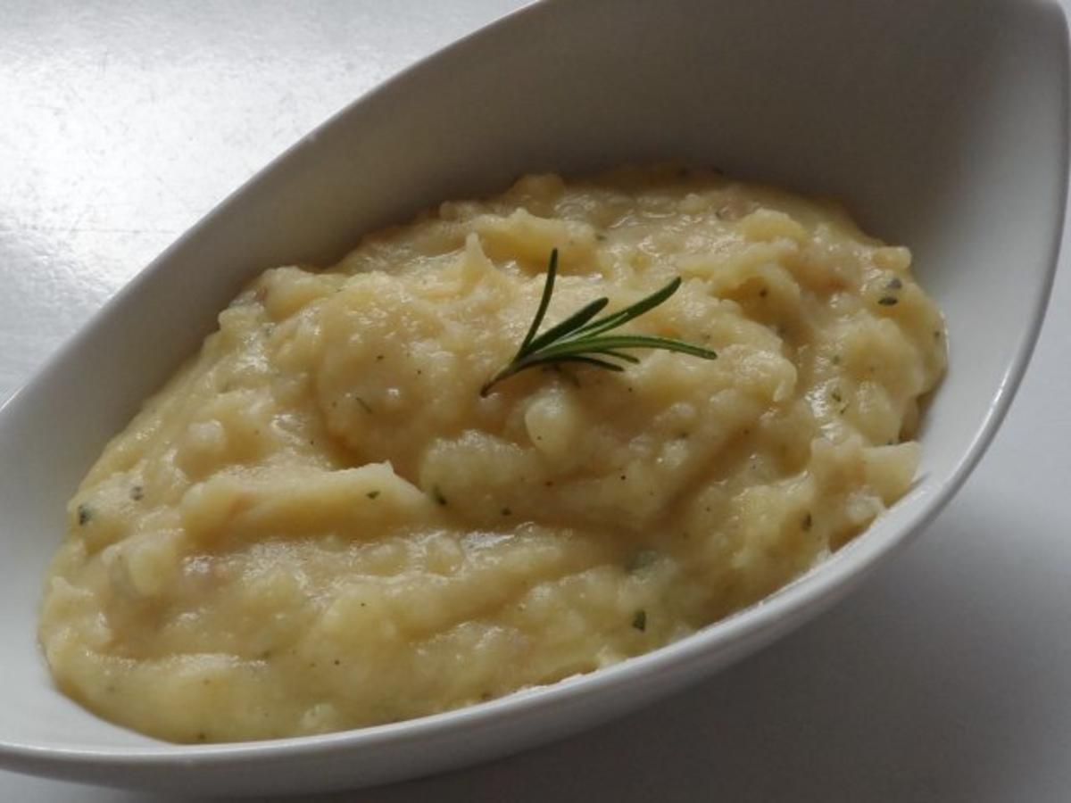 Beilagen: Knoblauch-Kartoffelpüree mit Rosmarin und Thymian - Rezept - Bild Nr. 7