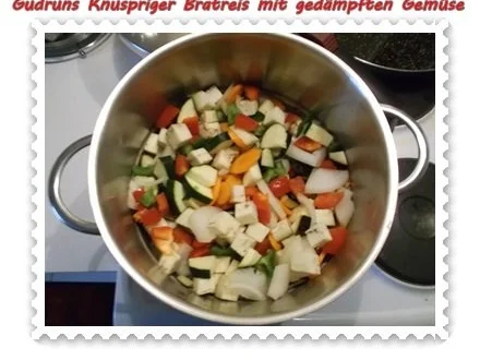 Gemüse: Knusperreis mit gedämpften Gemüse und Tomatensoße - Rezept - Bild Nr. 7