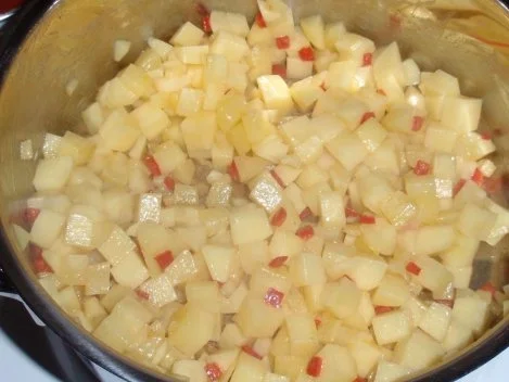 Rezept: Kartoffel-Karotten-Suppe mit Schinken-Topping Bild Nr. 5 Kartoffel-Karotten-Suppe mit Schinken-Topping - Rezept - Bild Nr. 5