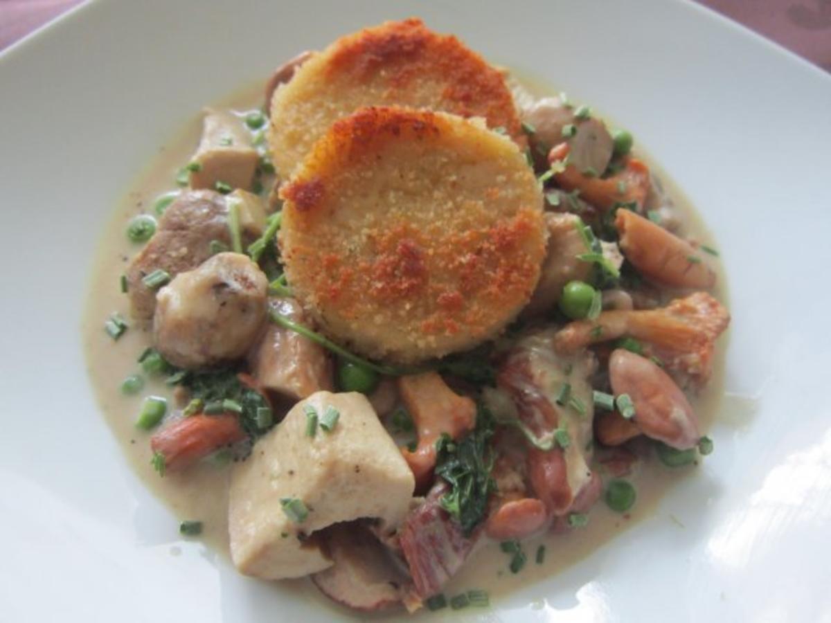 Gebratene Semmelknödel Waldpilzen - Rezept - kochbar.de