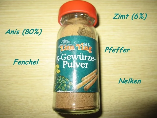 Rezept: Geflügelleber mit Kartoffelbrei und Apfel-Zwiebel-Gemüse Bild Nr. 3 Geflügelleber mit Kartoffelbrei und Apfel-Zwiebel-Gemüse - Rezept - Bild Nr. 3