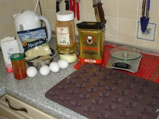 Rezept: Walnuss-Mandelsterne Bild Nr. 2 Walnuss-Mandelsterne - Rezept - Bild Nr. 2