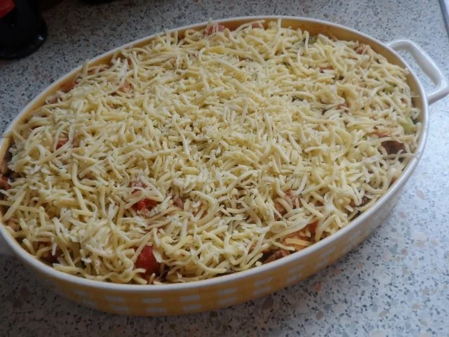 Hähnchen-Nudel-Auflauf mit Champignons, Broccoli und Tomaten-Sahne-Soße - Rezept - Bild Nr. 13