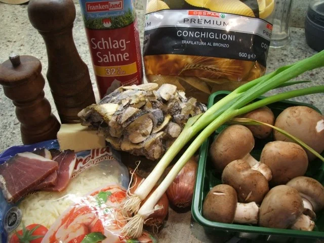 Rezept: Pasta: Conchiglioni Ripieni Bild Nr. 2 Pasta: Conchiglioni Ripieni - Rezept - Bild Nr. 2