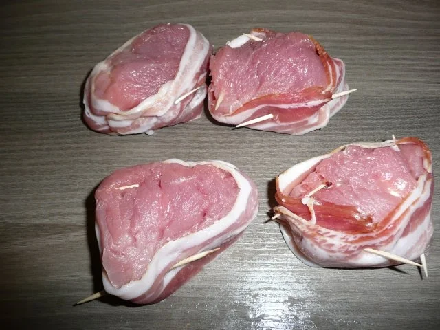 Rezept: Griechische Medaillons an Wildreis+ Wintergemüse umrahmt von Metaxa-Sahnesoße Bild Nr. 3 Griechische Medaillons an Wildreis+ Wintergemüse umrahmt von Metaxa-Sahnesoße - Rezept - Bild Nr. 3