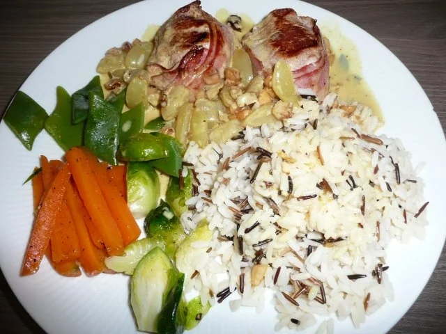 Rezept: Griechische Medaillons an Wildreis+ Wintergemüse umrahmt von Metaxa-Sahnesoße Bild Nr. 11 Griechische Medaillons an Wildreis+ Wintergemüse umrahmt von Metaxa-Sahnesoße - Rezept - Bild Nr. 11