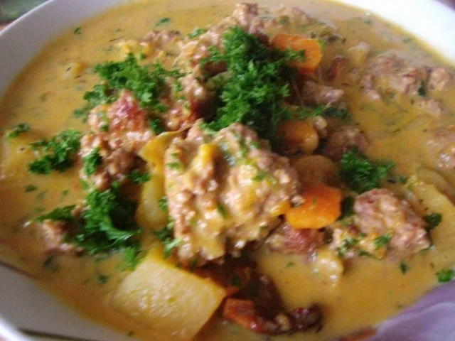 Rezept: Kürbis - Apfel - Hackfleischsuppe Bild Nr. 15 Kürbis - Apfel - Hackfleischsuppe - Rezept - Bild Nr. 15