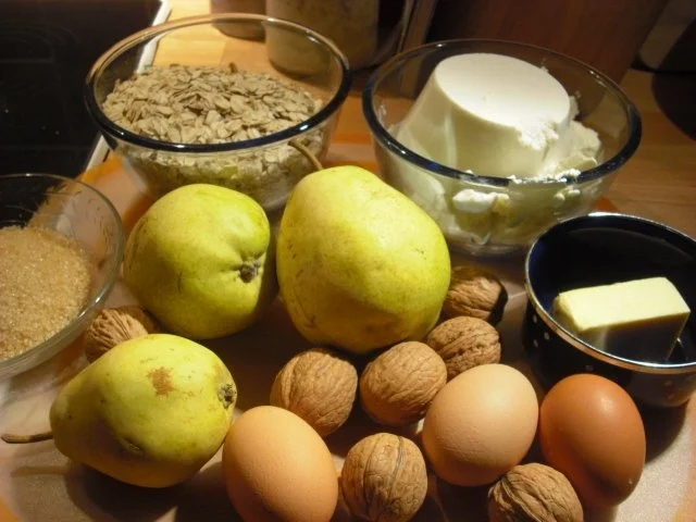 Rezept: Knusperstreusel-Birnenkuchen Bild Nr. 3 Knusperstreusel-Birnenkuchen - Rezept - Bild Nr. 3