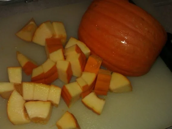 Geschmorte Hähnchenbrust mit Kartoffel-Kürbisstampf und Bayrisch Kraut - Rezept - Bild Nr. 2