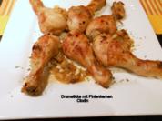 Hähnchenschenkel (Drumsticks) mit Pinienkernen - Rezept