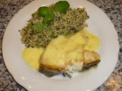 Rezept: Gebratene Heilbuttschnitte mit gelbem Paprikaschaum Gebratene Heilbuttschnitte mit gelbem Paprikaschaum - Rezept