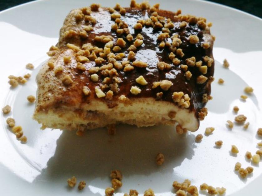 Sahne-Karamell Dessert mit Krokant - Rezept - kochbar.de