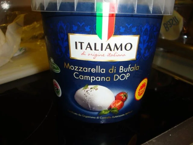 Basilikumhähnchen mit Mozzarella überbacken - Rezept - Bild Nr. 5