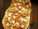 Rezept: Kürbisflammkuchen Kürbisflammkuchen - Rezept