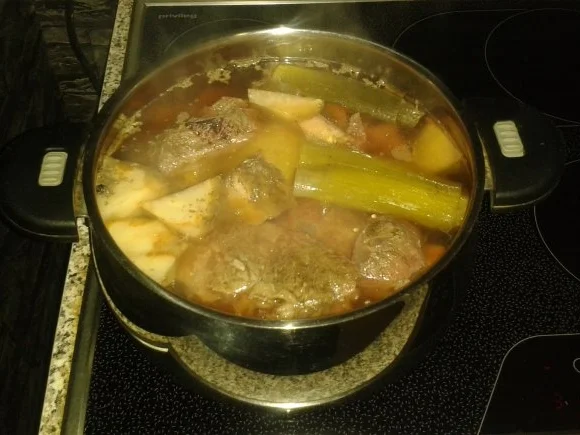 Fleischbrühe - Rezept - Bild Nr. 3